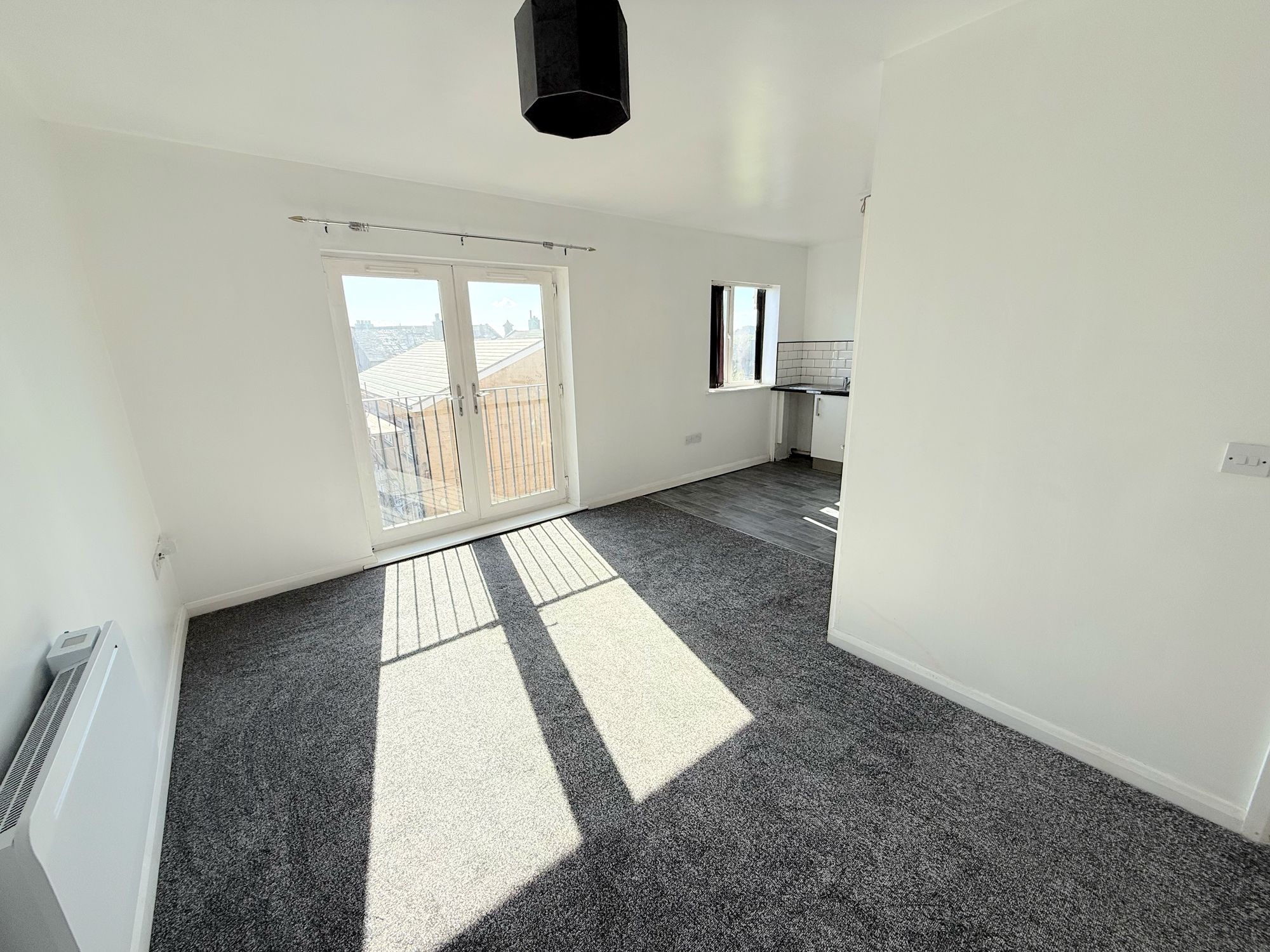 Flat Regency Gardens in Calderdale