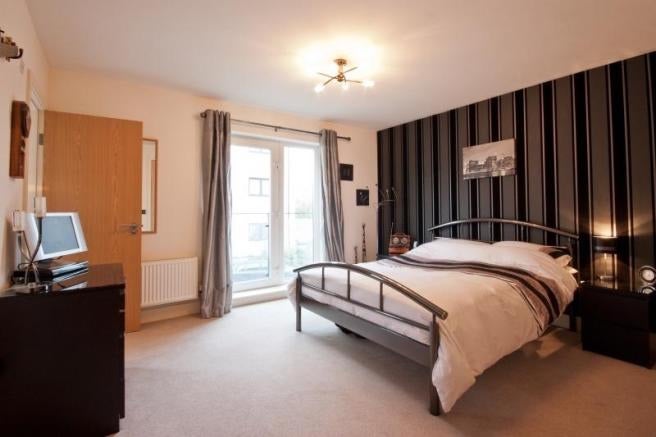 Flat Burnbrae Drive in City of Edinburgh