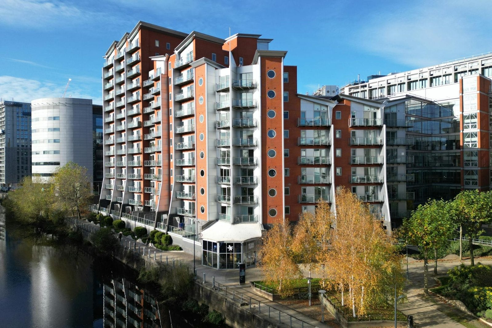 Flat Whitehall Quay in Leeds