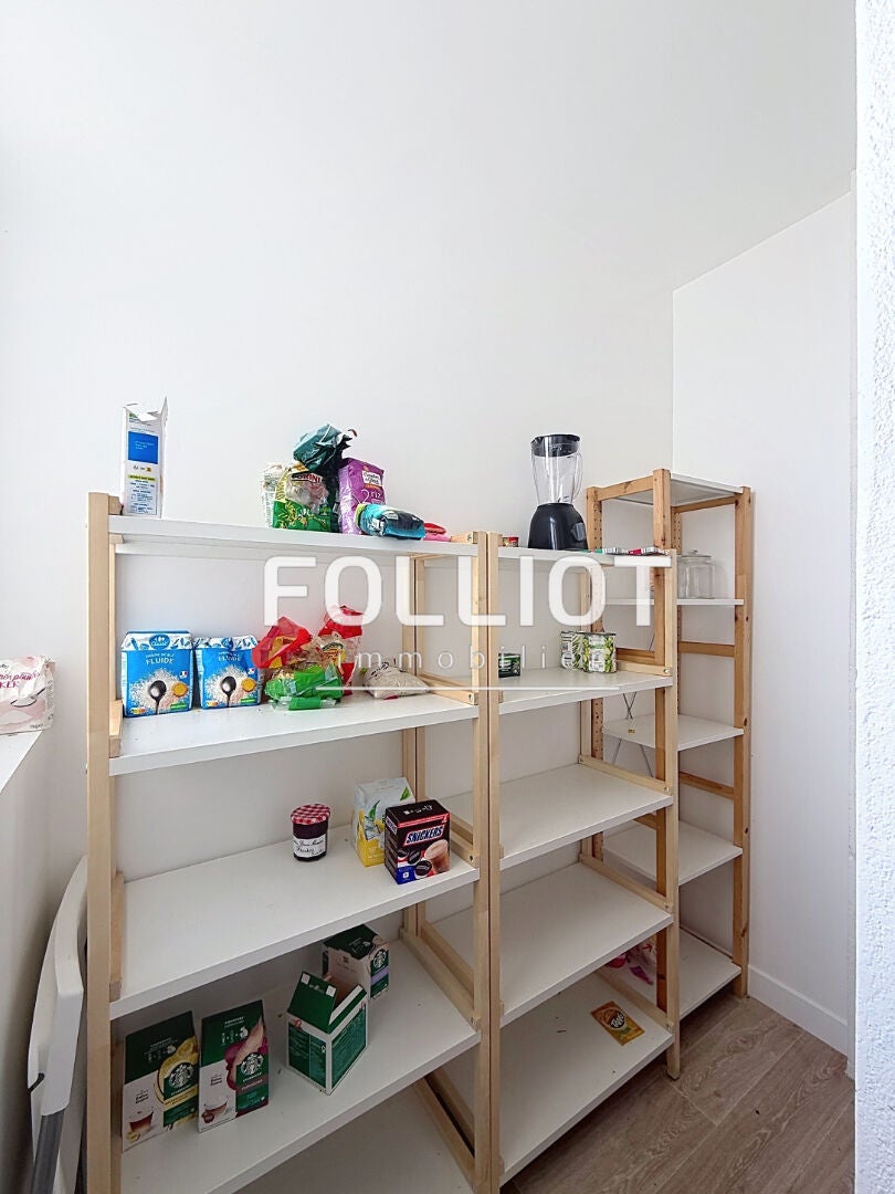 Flat Rue Leverrier in Caen