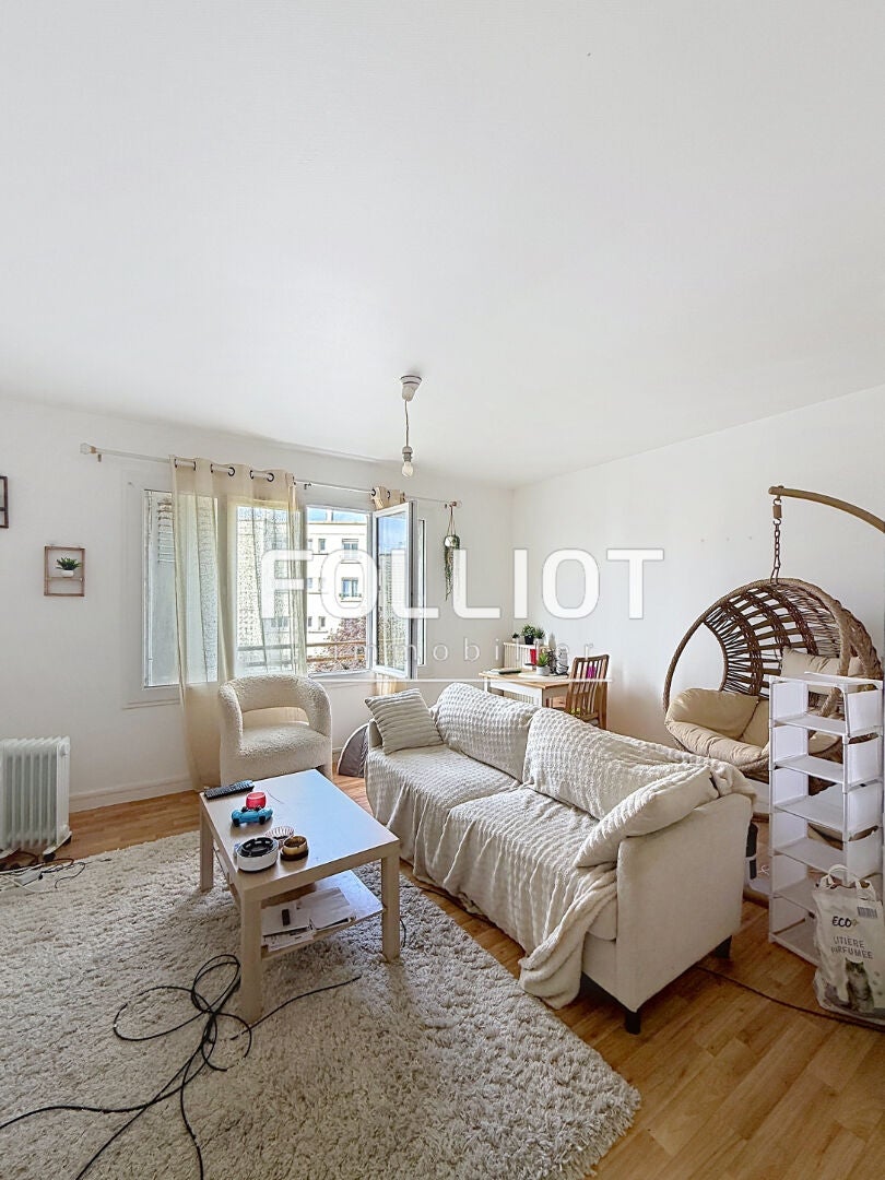 Flat Rue Leverrier in Caen