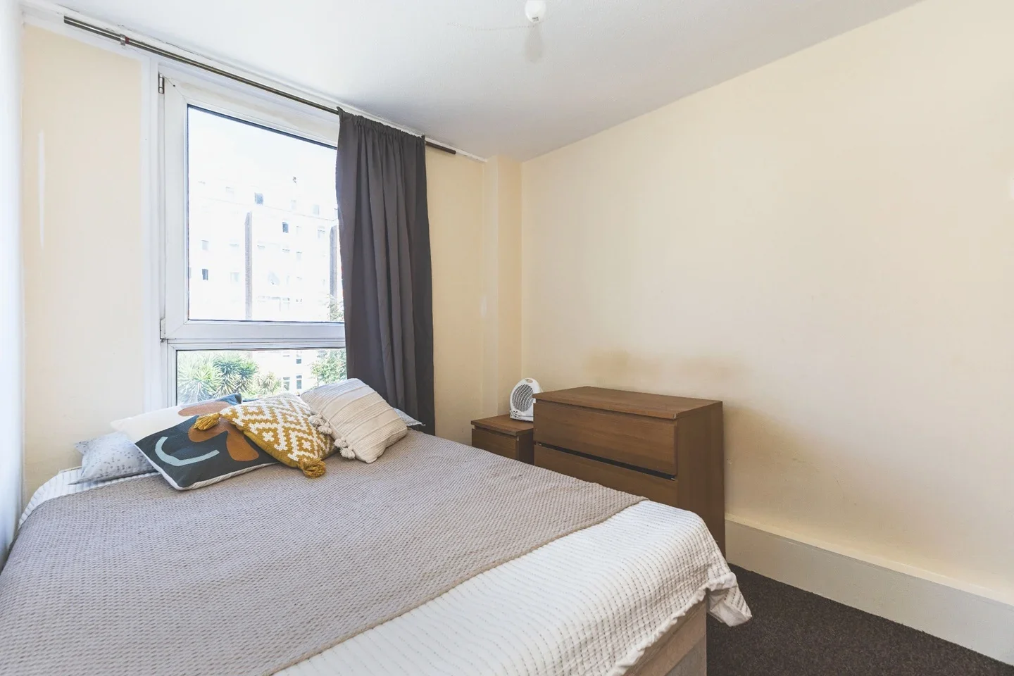 Room Jervis Road in Greater London