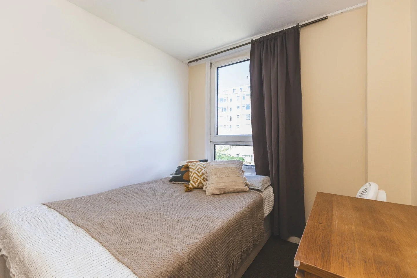 Room Jervis Road in Greater London