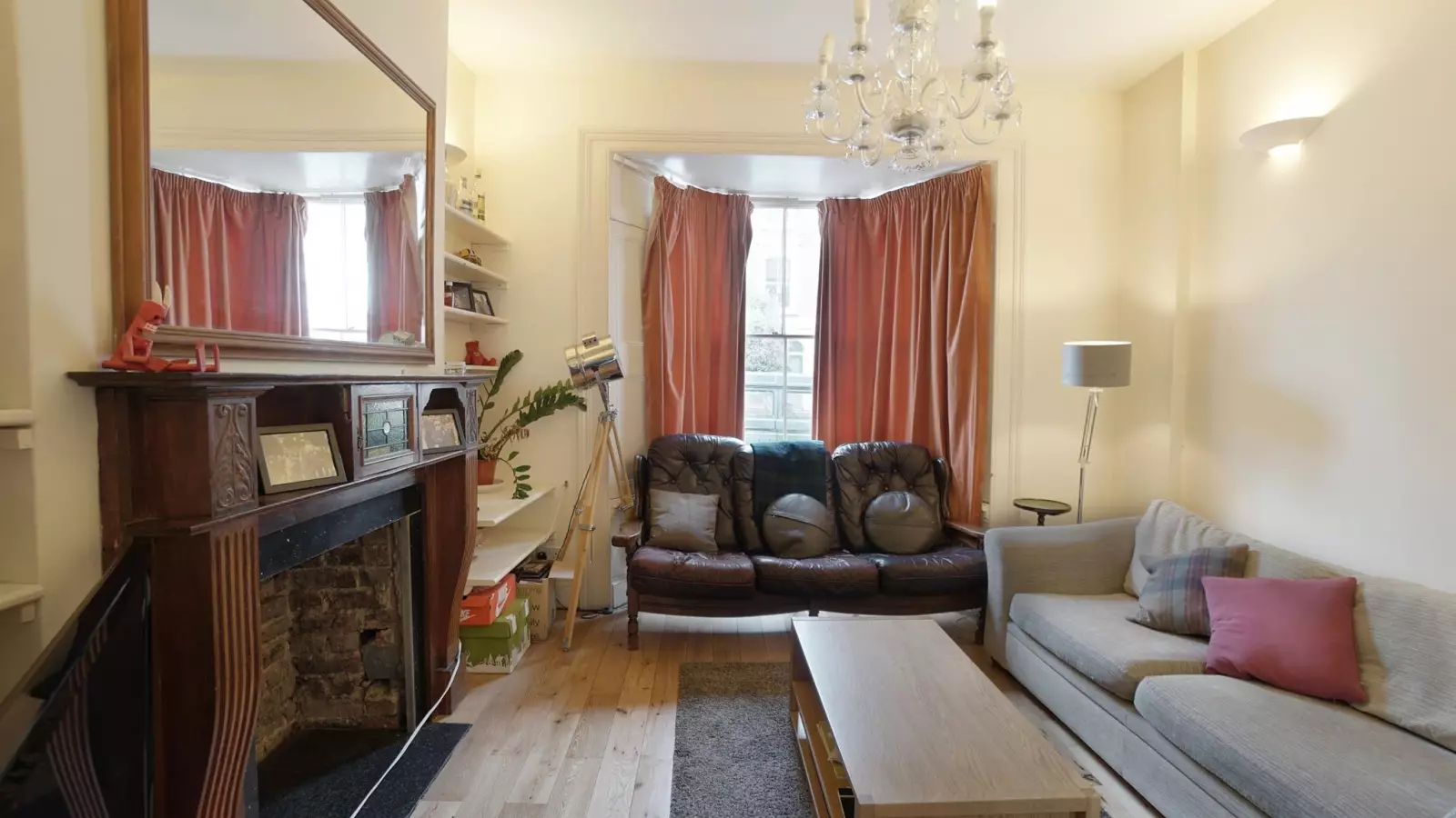 Room Penshurst Road in Greater London