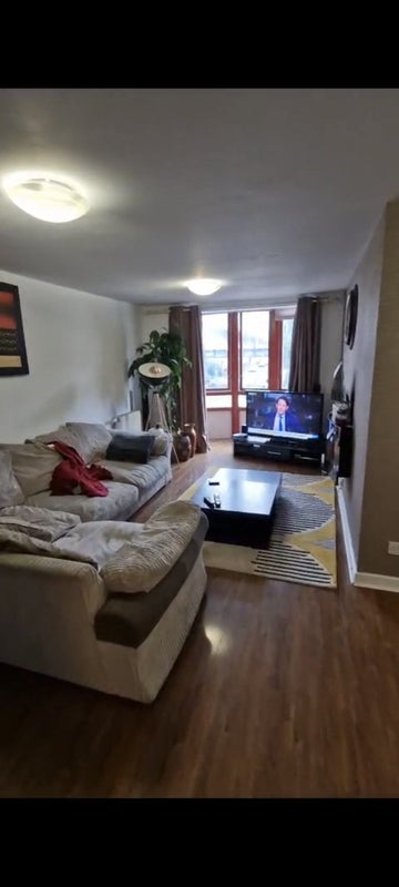 Flat Earl Street in Glasgow