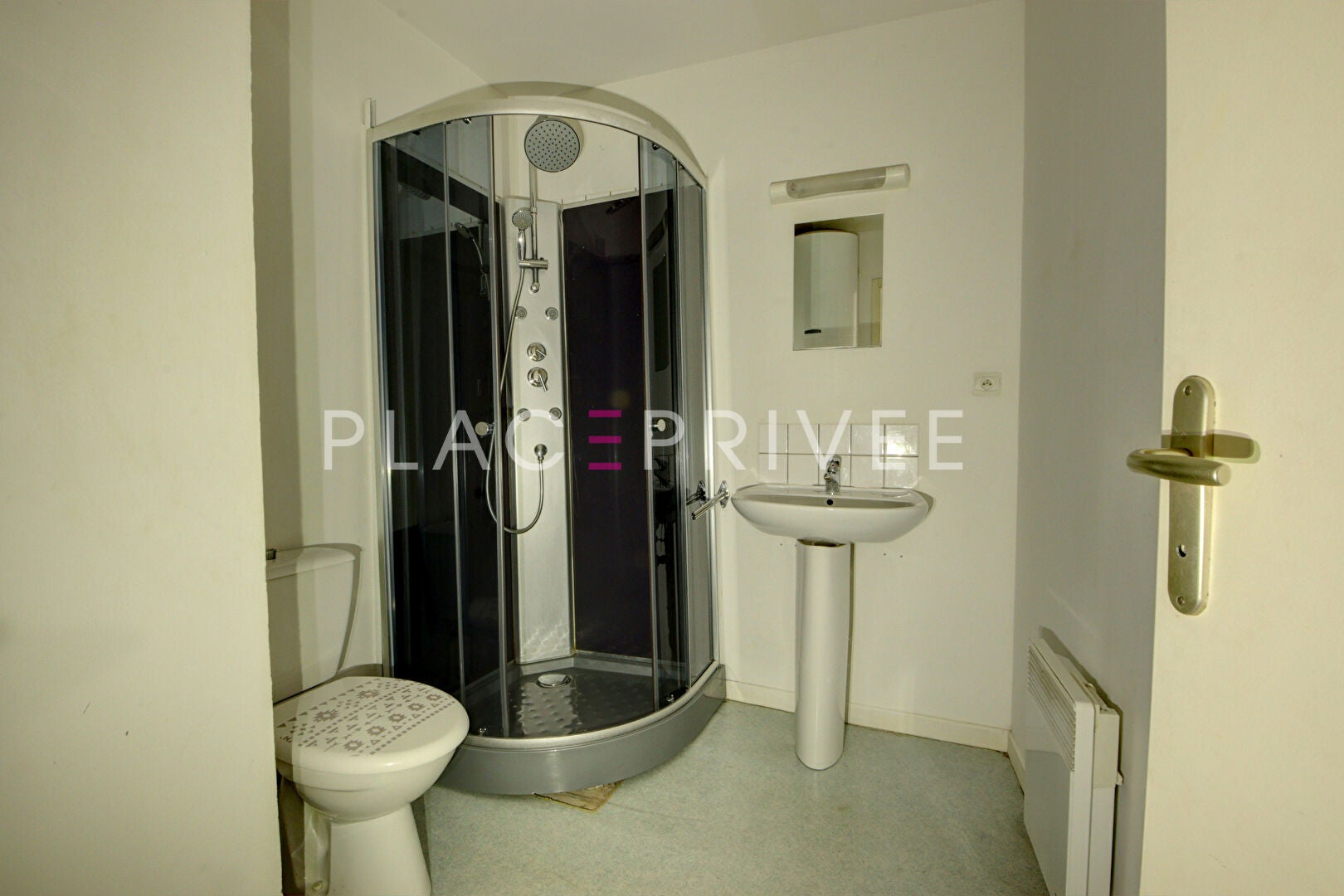 Flat Rue Joseph Mougin in Nancy