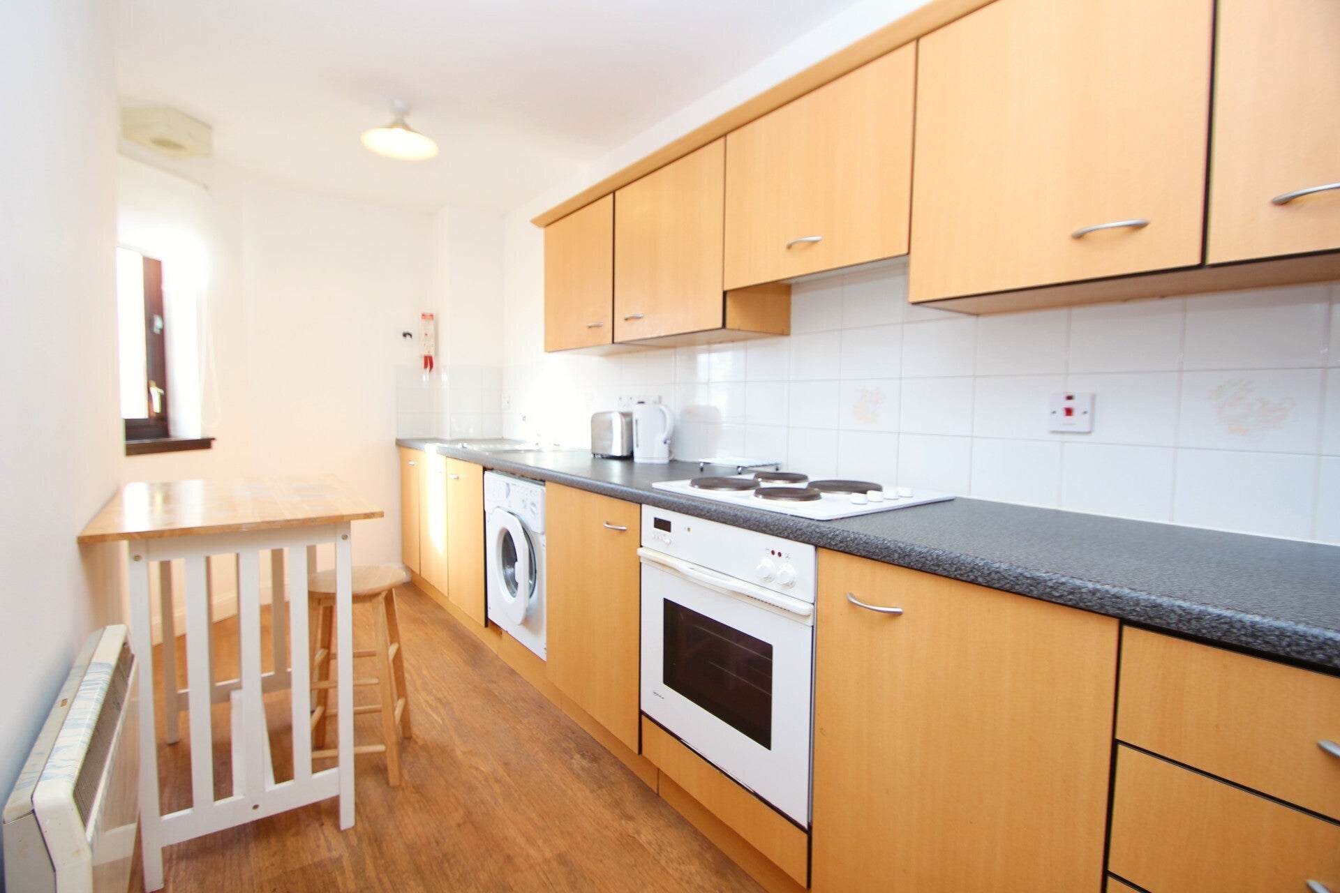Flat Parsonage Square in Glasgow