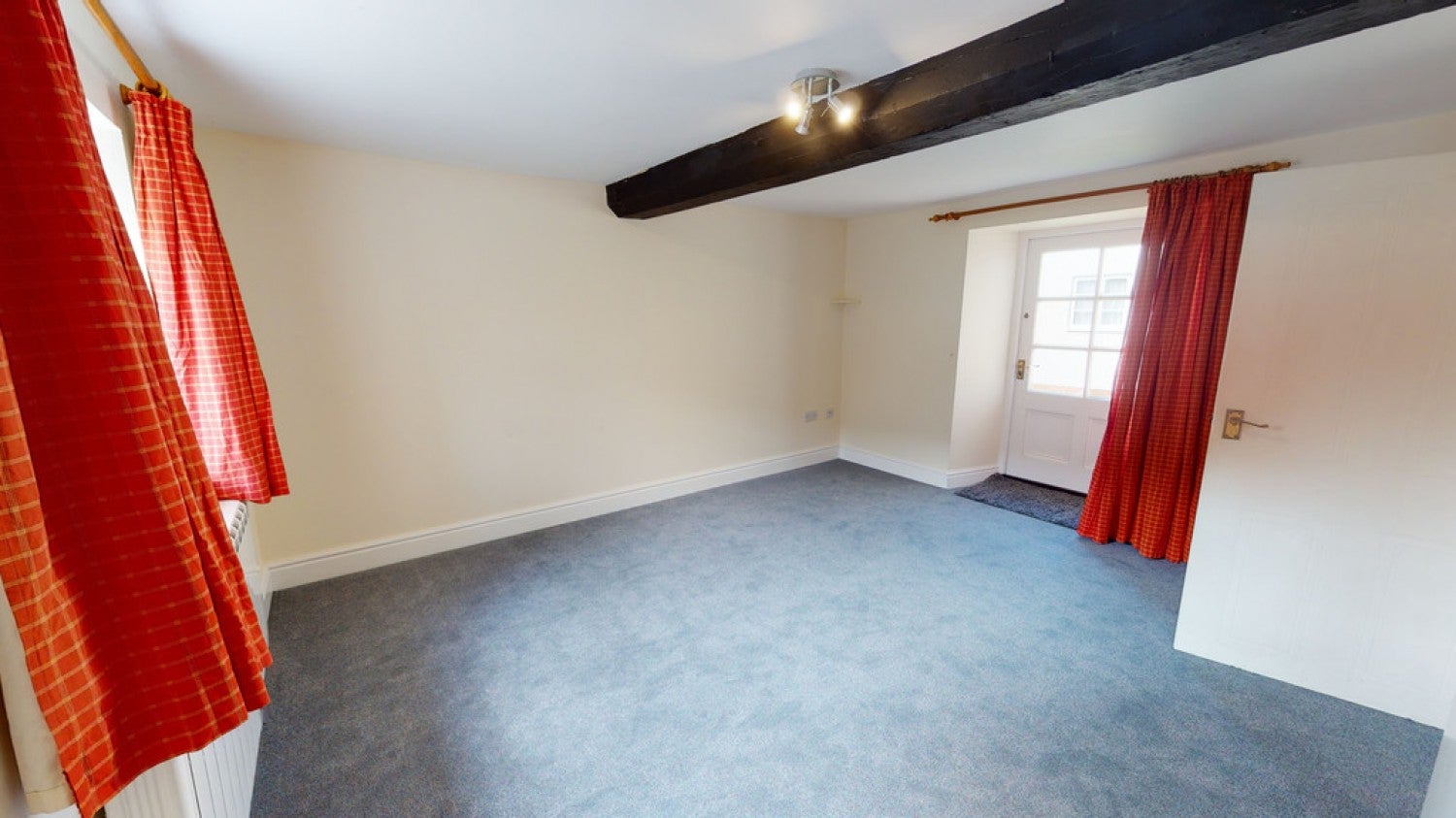 Flat Leckhampton Farm Court in Cheltenham
