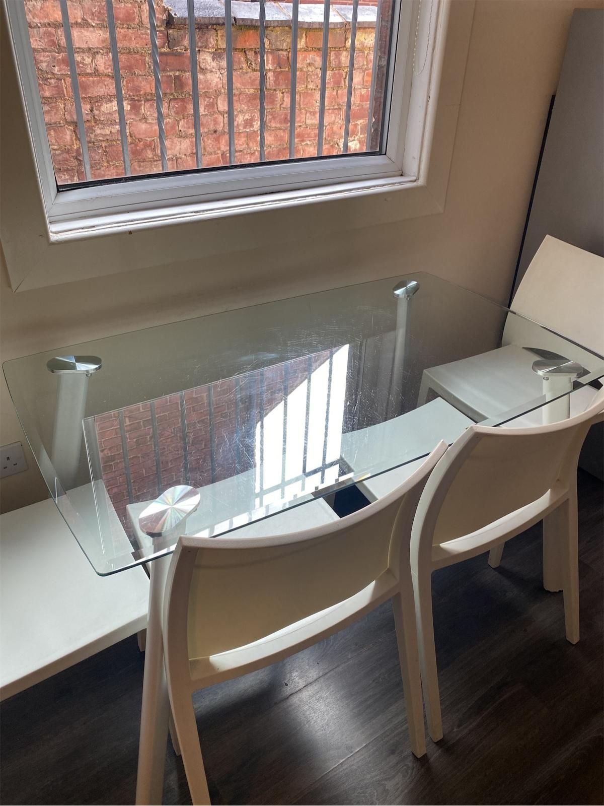 Room Cawdor Road in Manchester