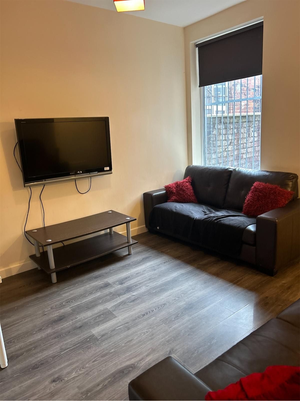 Room Cawdor Road in Manchester