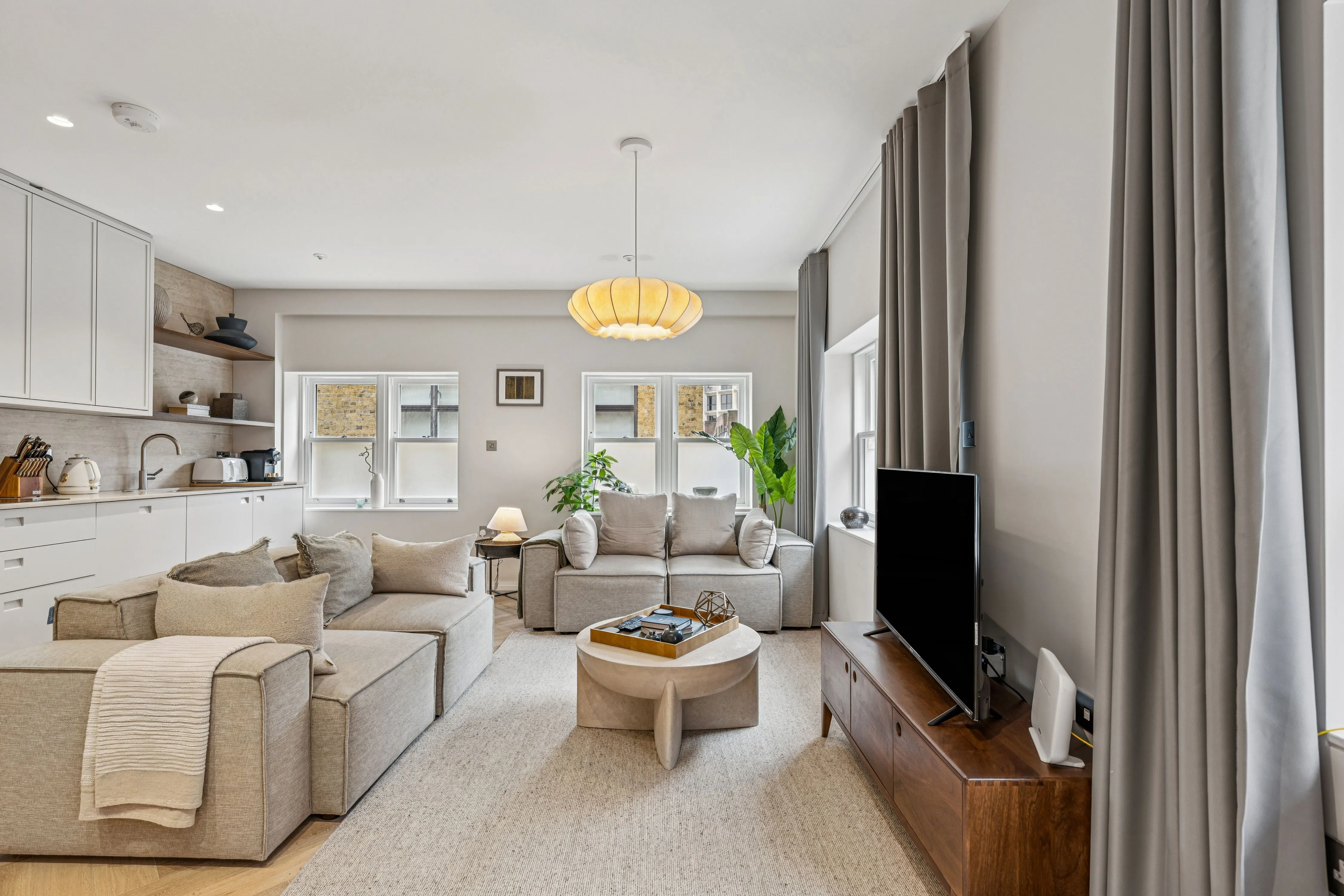 Flat Stukeley Street in Greater London