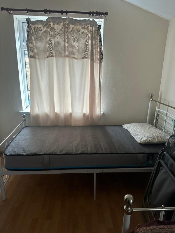 Room Claughton Road in Greater London