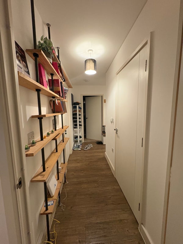 Room Coldharbour Lane in Greater London