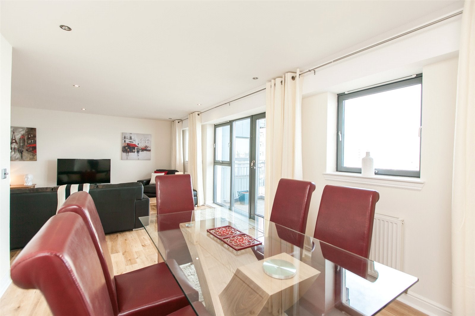 Flat Lower Granton Road in City of Edinburgh