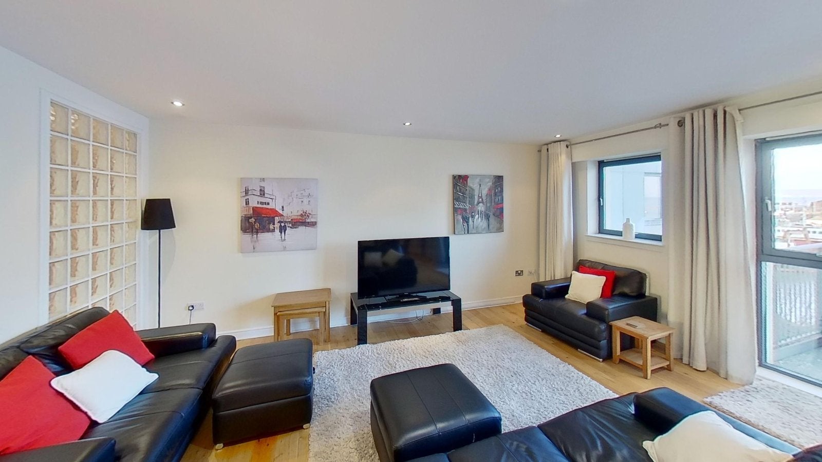 Flat Lower Granton Road in City of Edinburgh