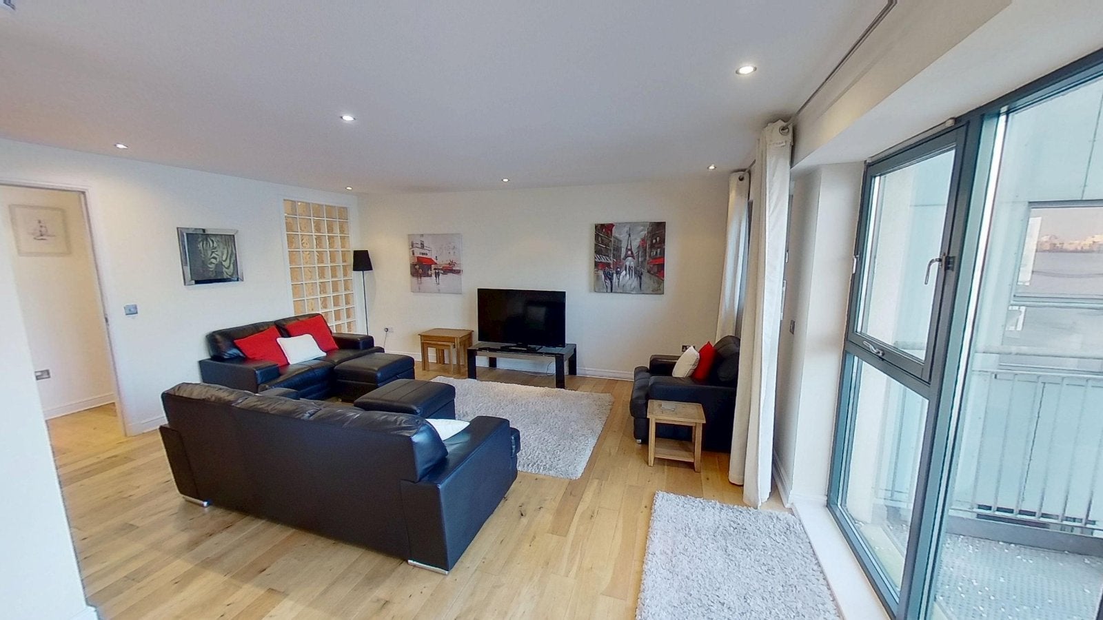 Flat Lower Granton Road in City of Edinburgh