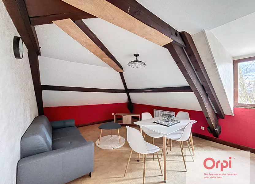 Appartement Rue Jean-Jacques Rousseau à Montluçon