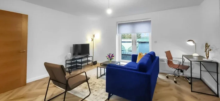 Flat Love Lane in Greater London