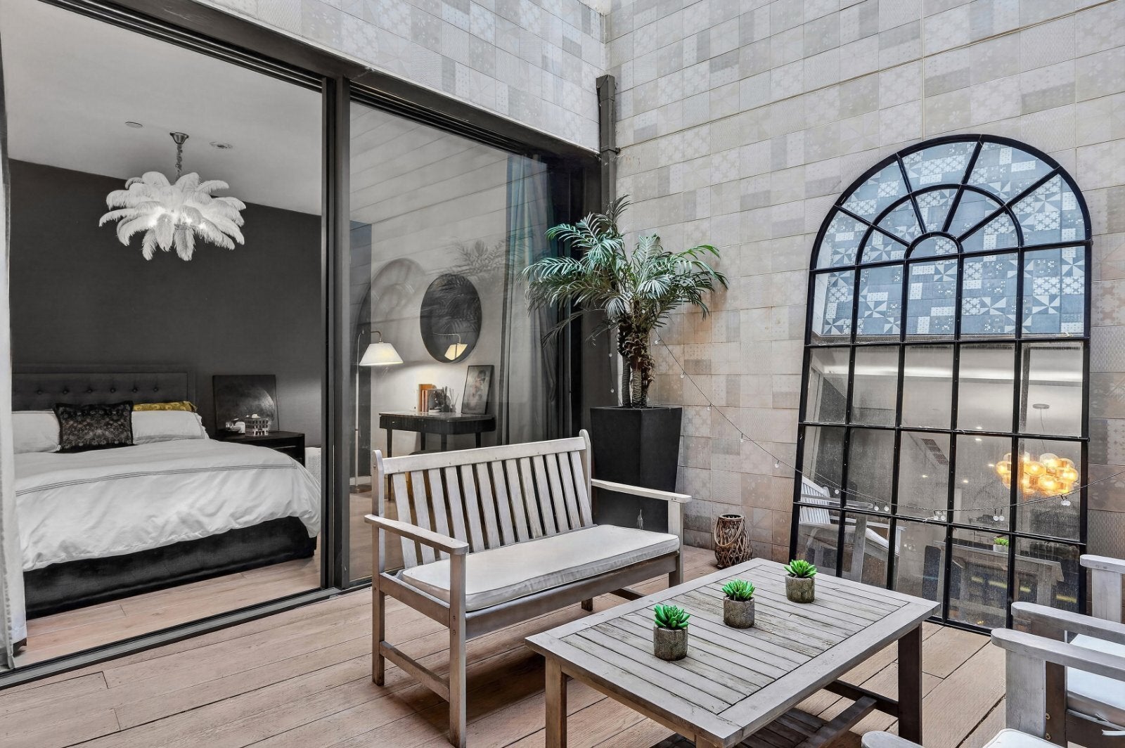Flat Wardour Street in City of Westminster