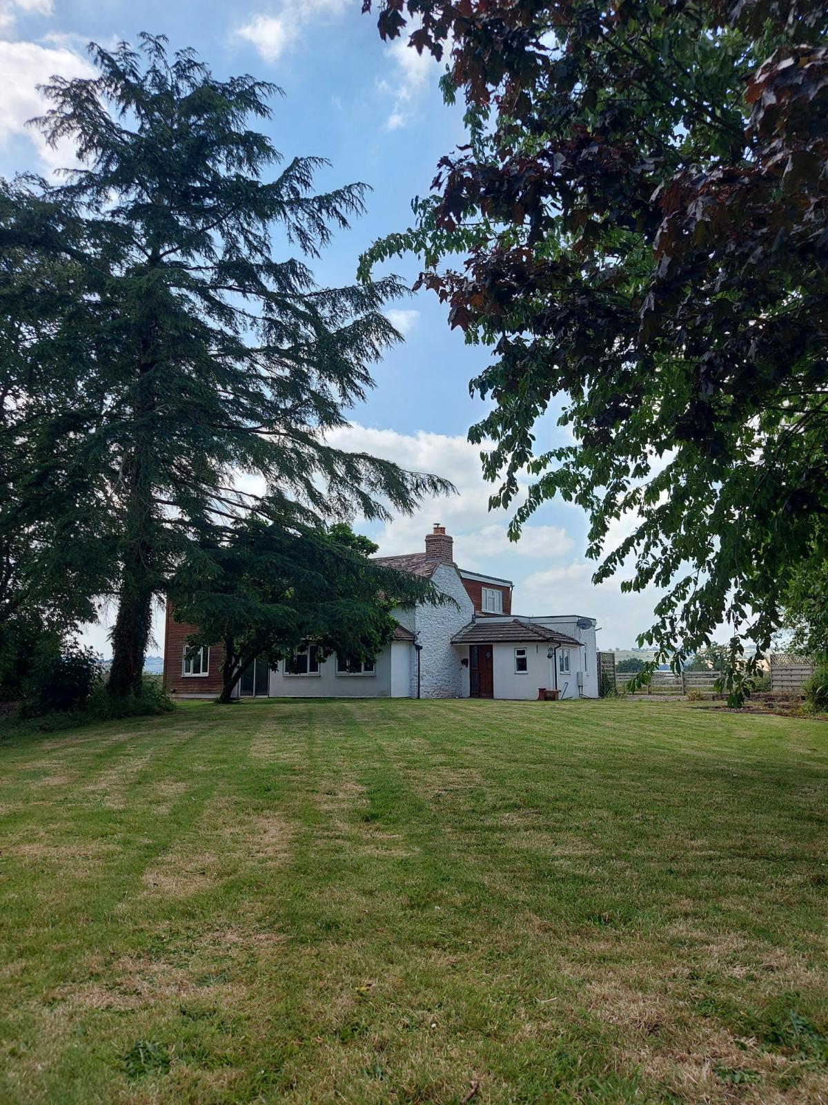 House New Road in Stanton Harcourt