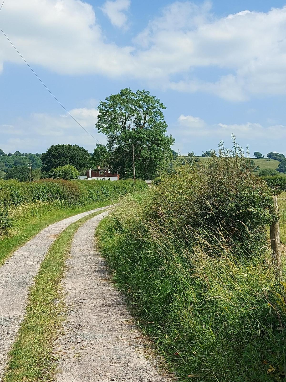 House New Road in Stanton Harcourt