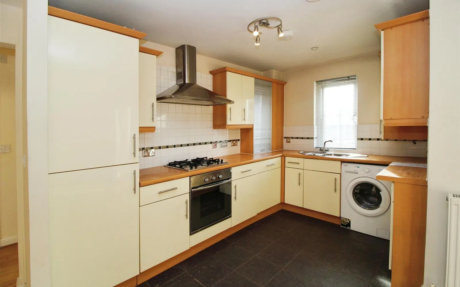 Flat Nightingale Gardens in Rugby