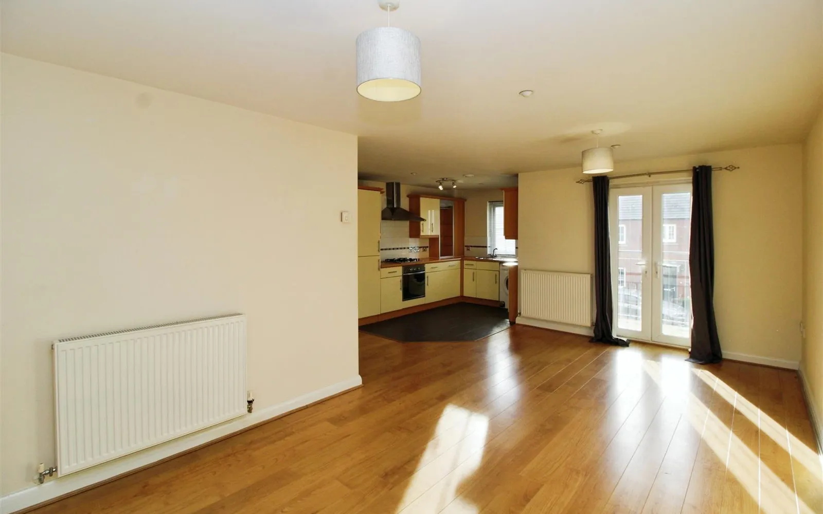 Flat Nightingale Gardens in Rugby