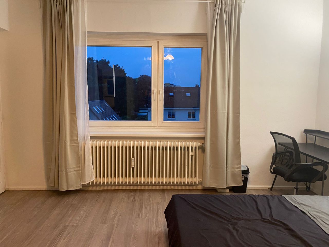 Zimmer Waldstraße in Berlin