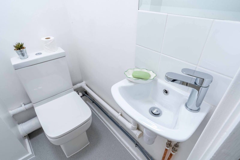 Room Holloway Road in Greater London