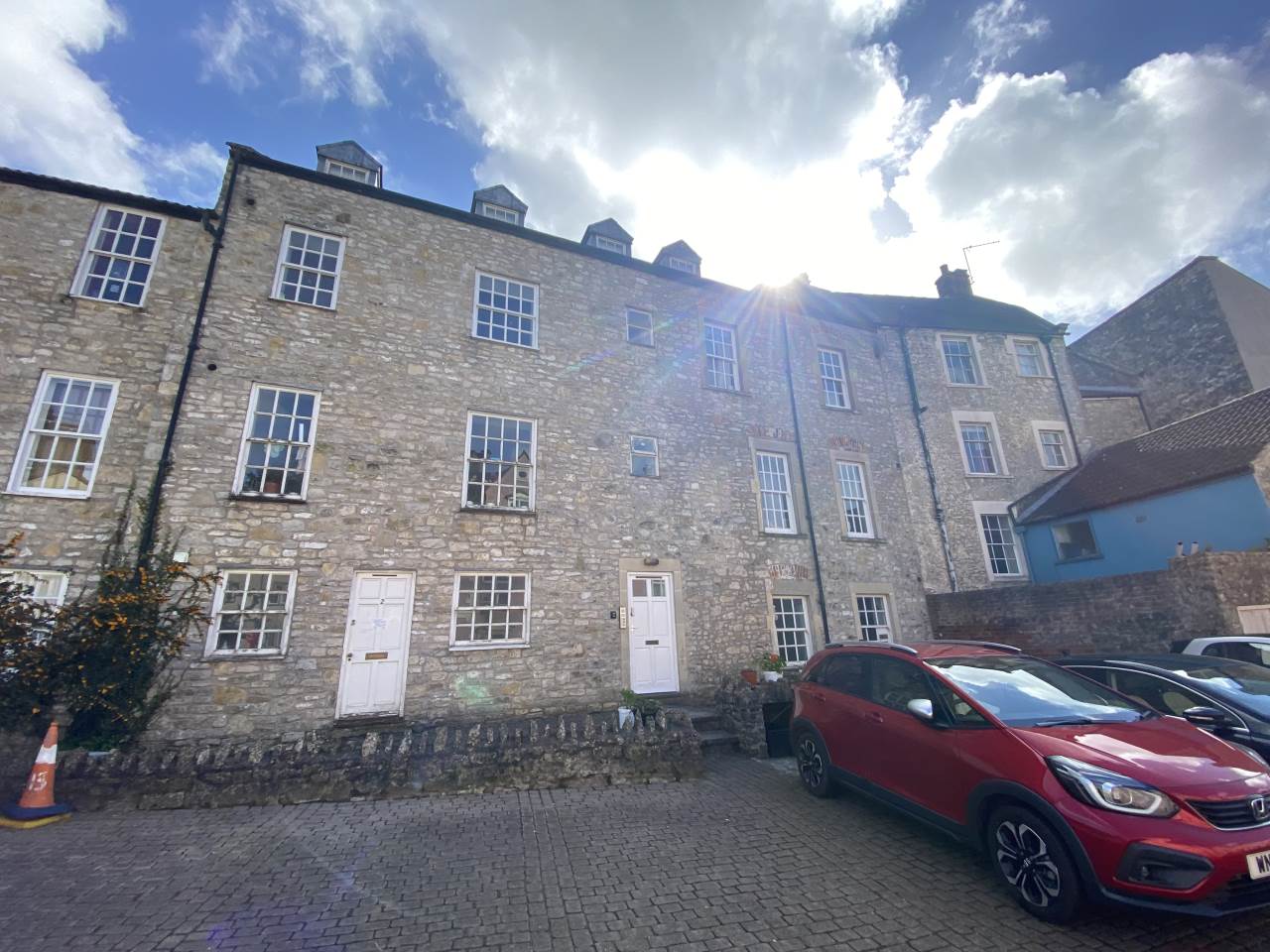 Flat Longbridge in Shepton Mallet