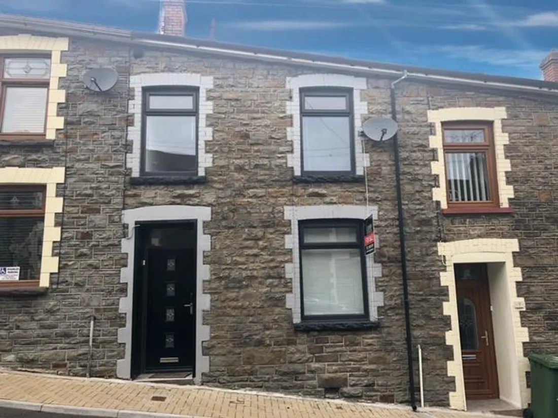 House James Street in Miskin