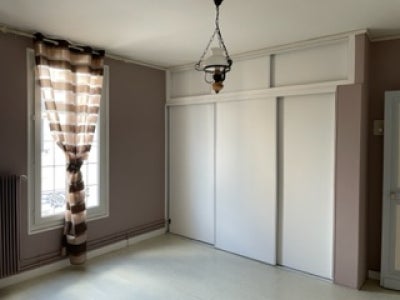 House Avenue Carnot in Bourges