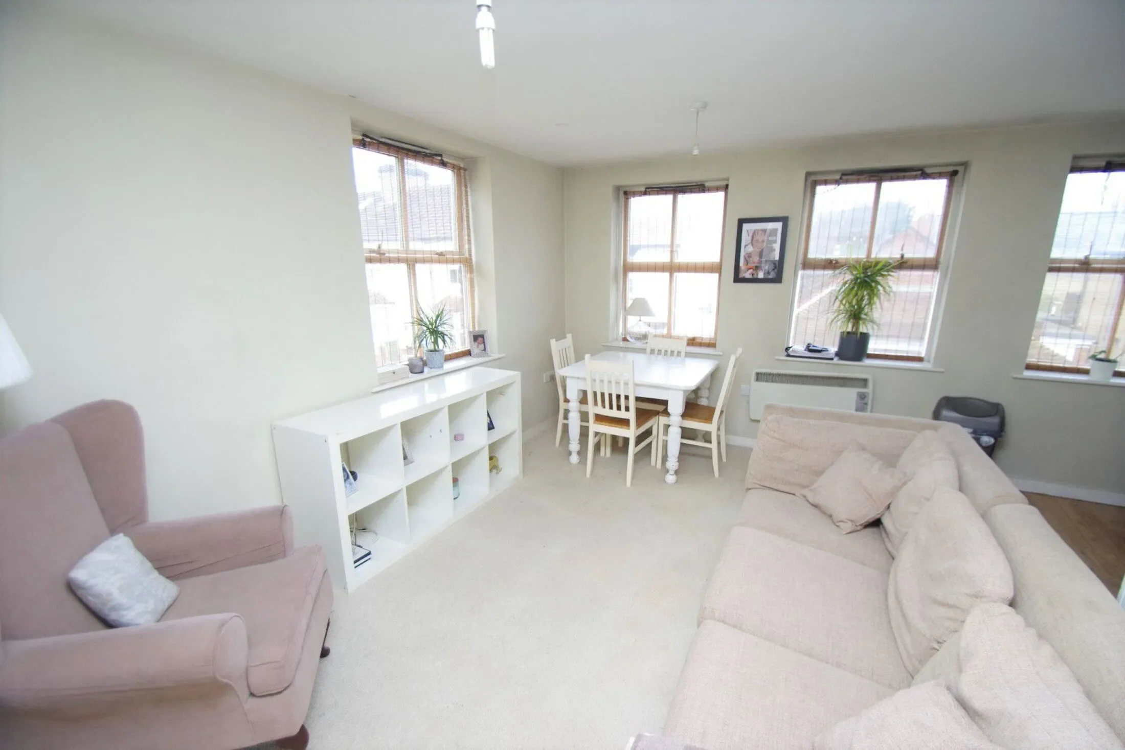 Flat Langley Road in Watford