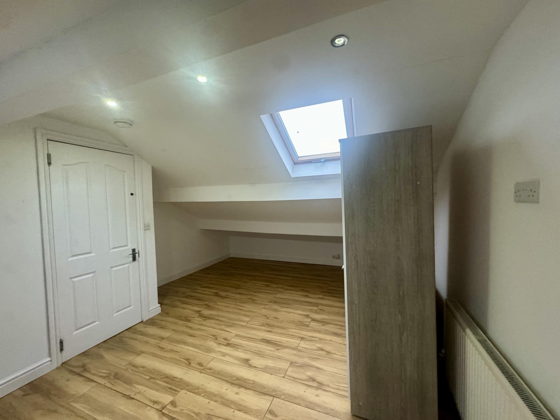 Flat Rawson Road in Bolton