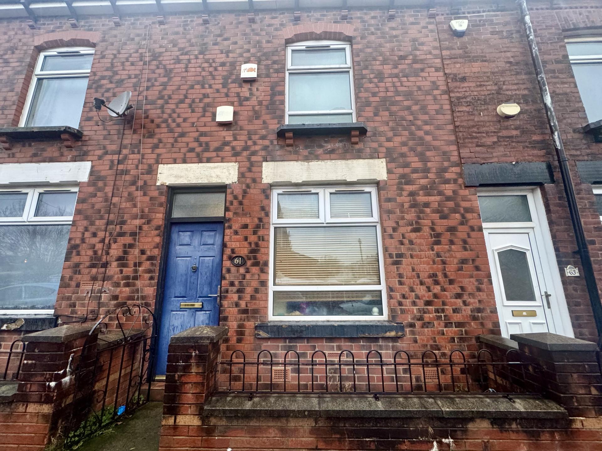 Flat Rawson Road in Bolton
