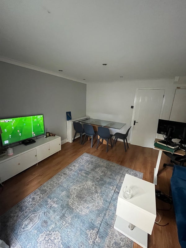 Room Dingle Gardens in Greater London