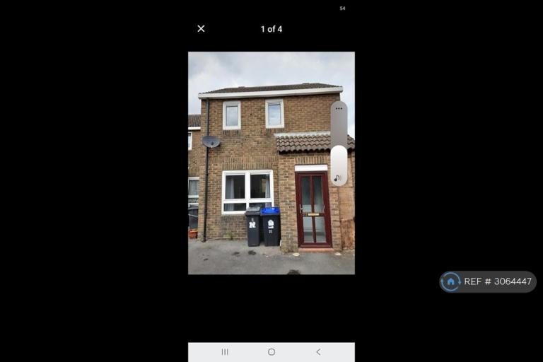 House The Fairway in Deal