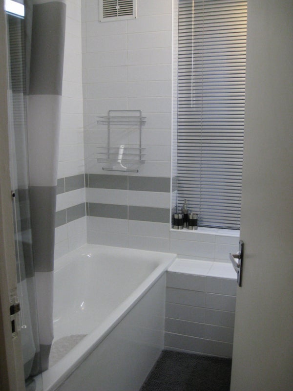 Room Gibraltar Walk in Greater London