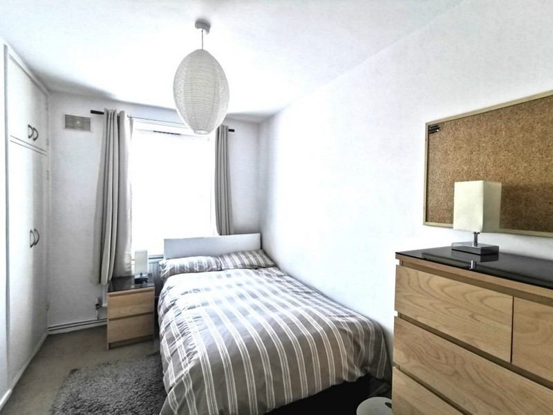 Room Gibraltar Walk in Greater London