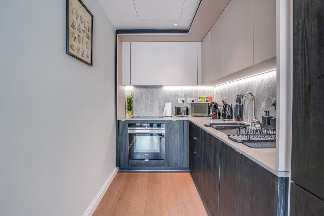 Flat Coomer Road in Greater London