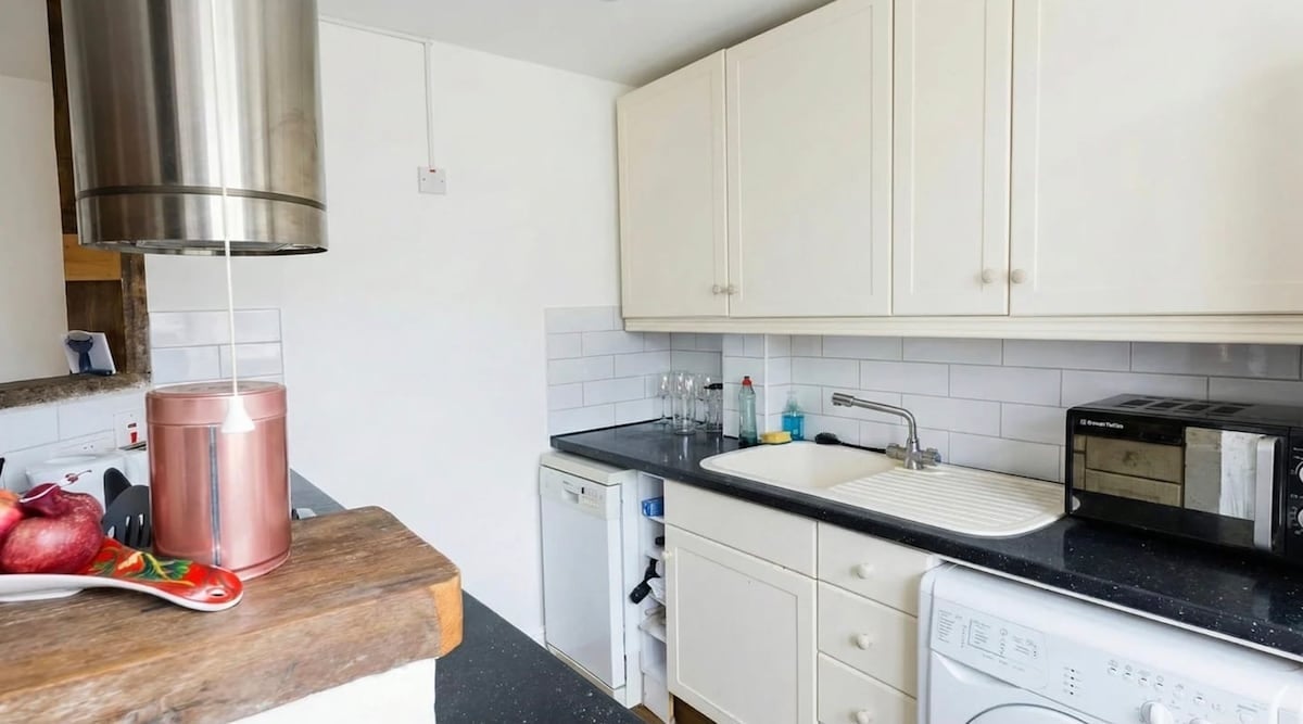Flat Fullwood's Mews in Greater London
