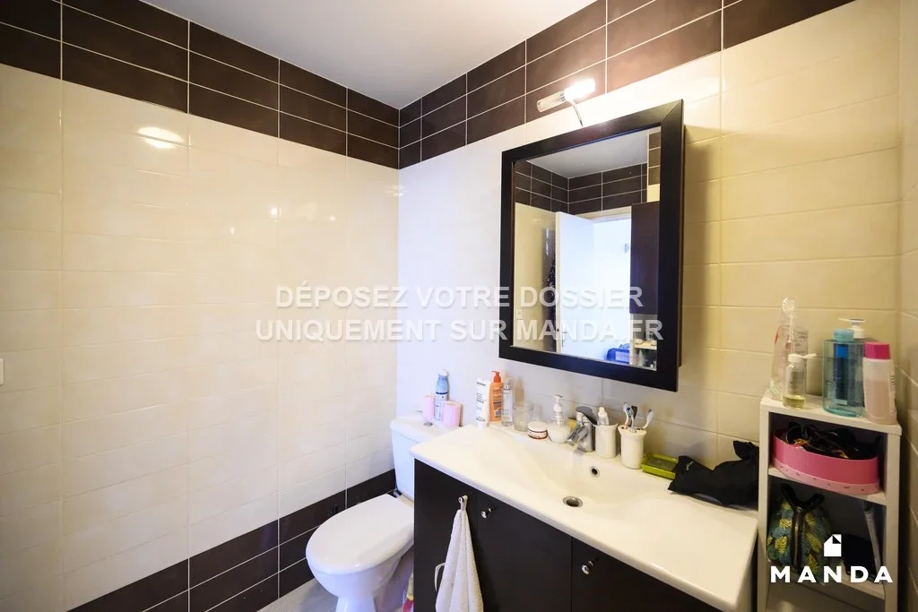 Flat Avenue Gambetta in Courbevoie