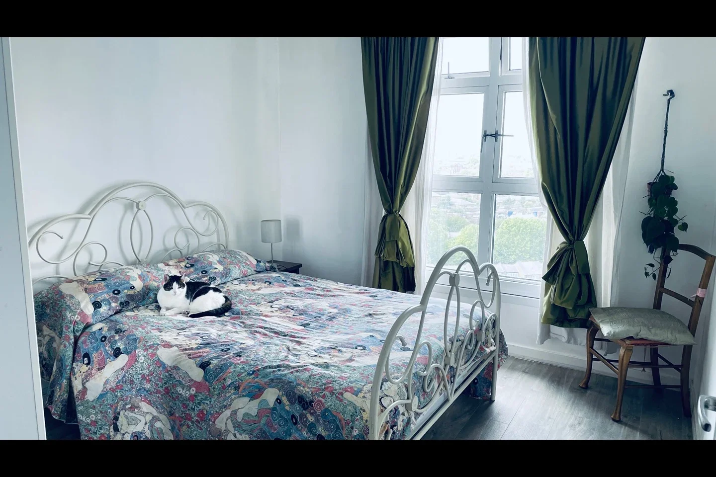 Room Chiltern Road in Greater London