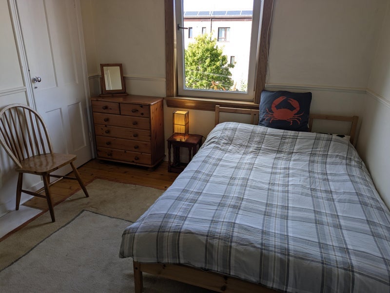 Room Ferry Road in City of Edinburgh