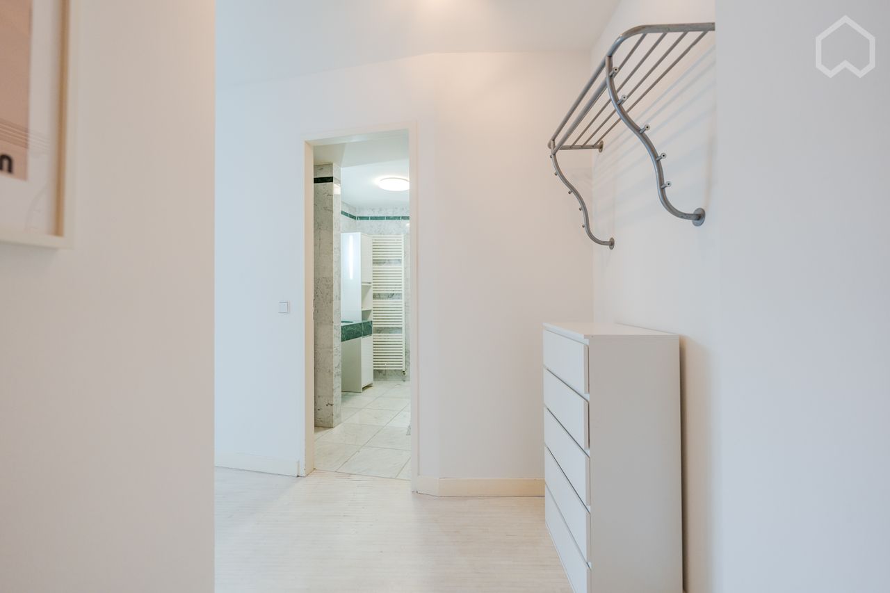 Wohnung Gipsstraße in Berlin