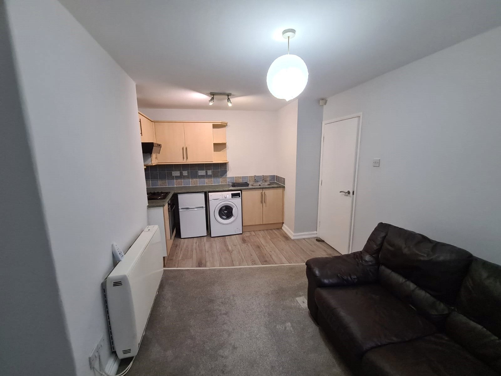 Flat Pierremont Crescent in Darlington