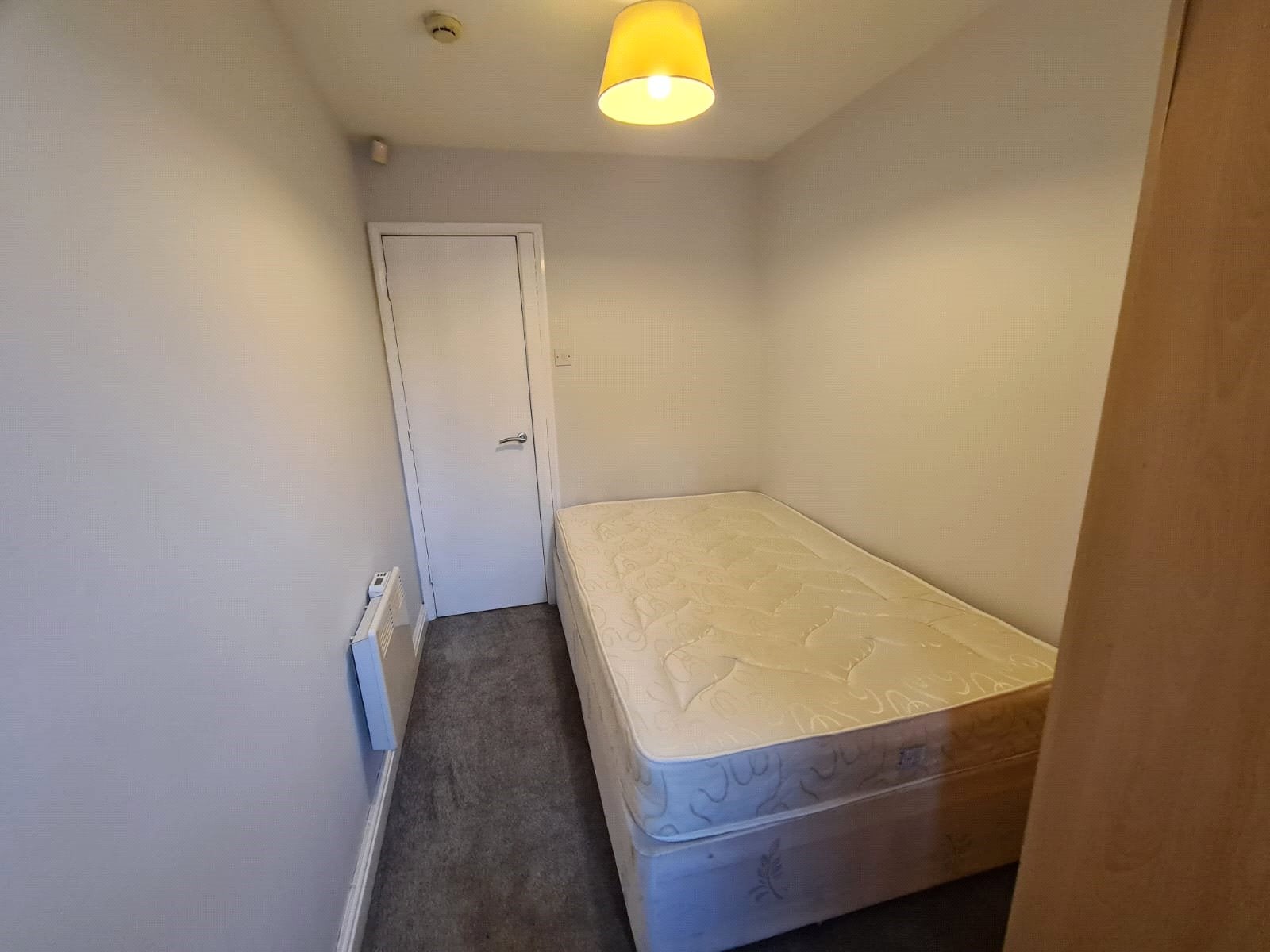 Flat Pierremont Crescent in Darlington