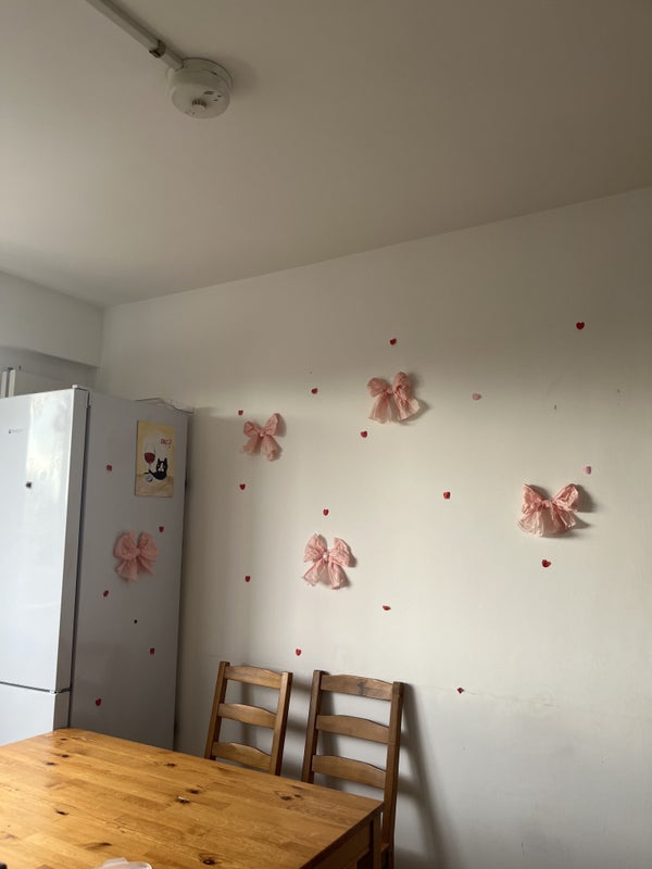 Room Cropley Street in Greater London