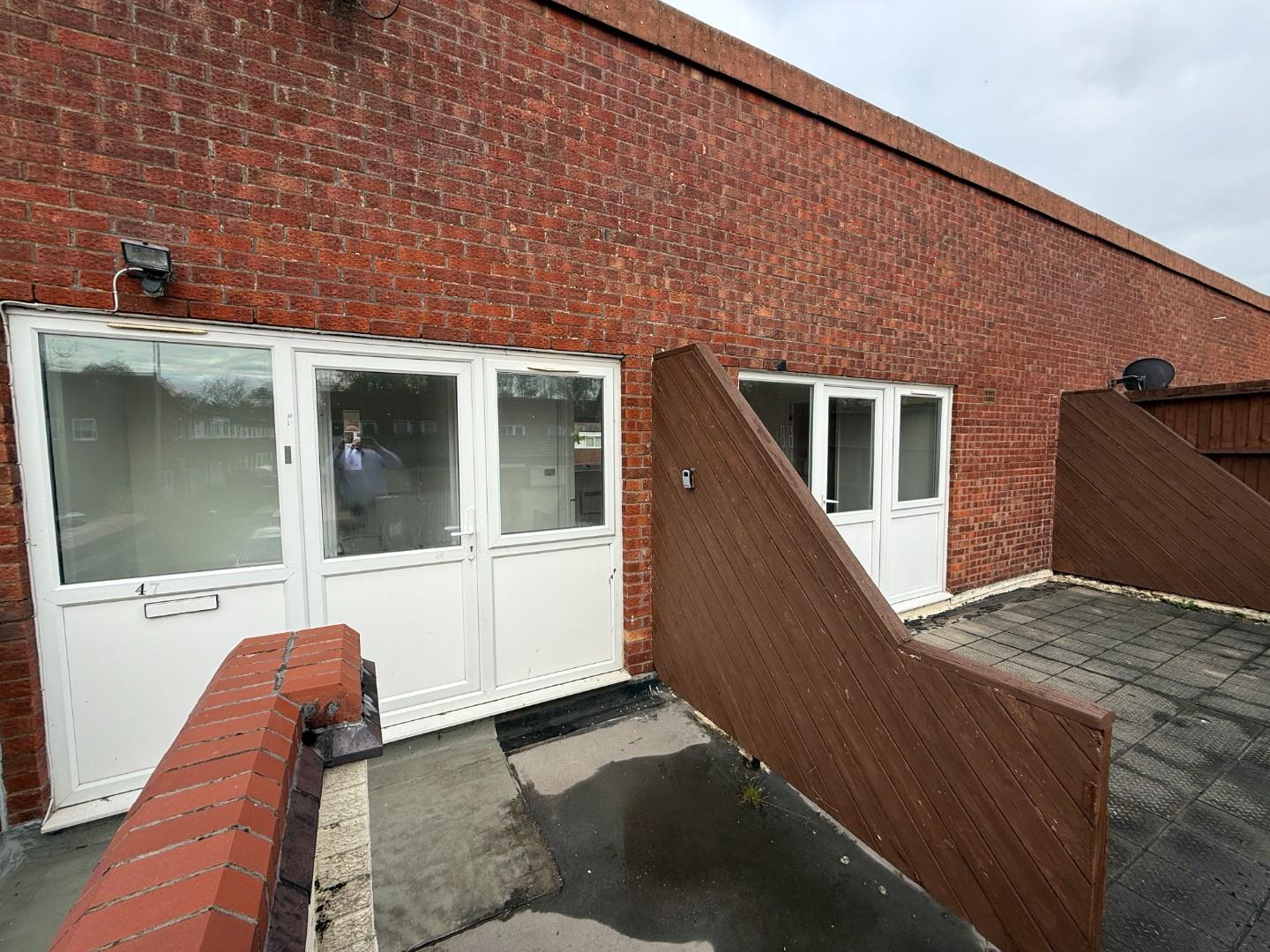 Flat Wainers Croft in Milton Keynes