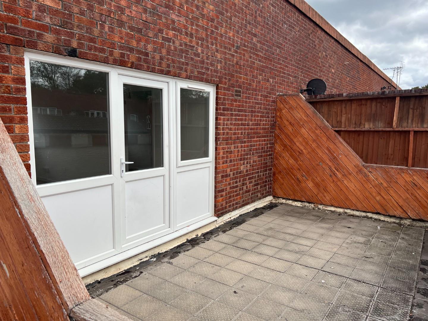 Flat Wainers Croft in Milton Keynes